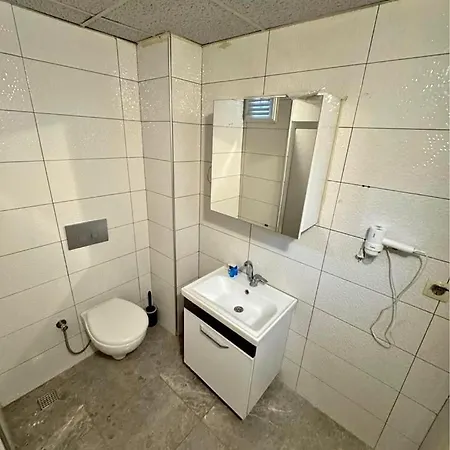 Lale Istanbulská provincie
